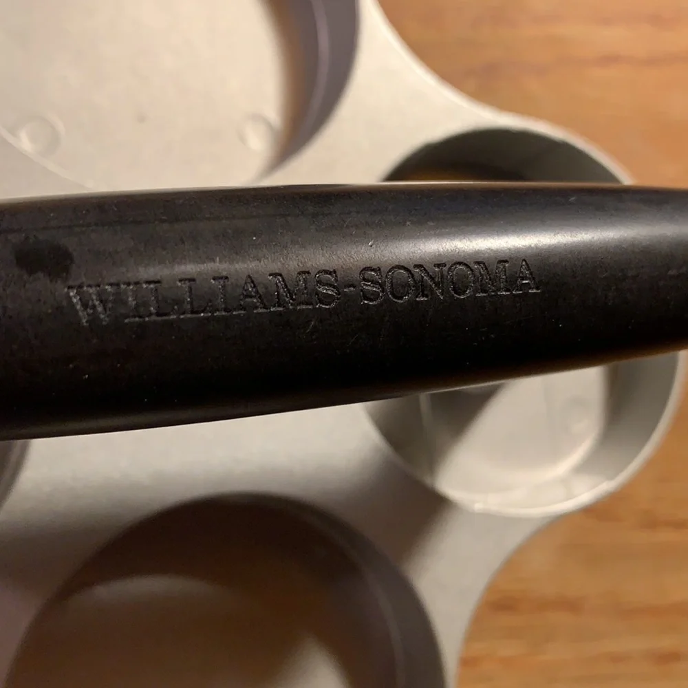 Williams-Sonoma mini 4 burgers/sliders press EUC